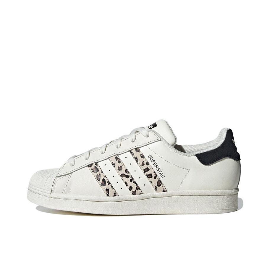 推荐商品：【宋雨琦同款】 adidas Originals Superstar 板鞋 轻便贝壳头薄底舒适百搭耐磨复古 白色/黑色/豹纹