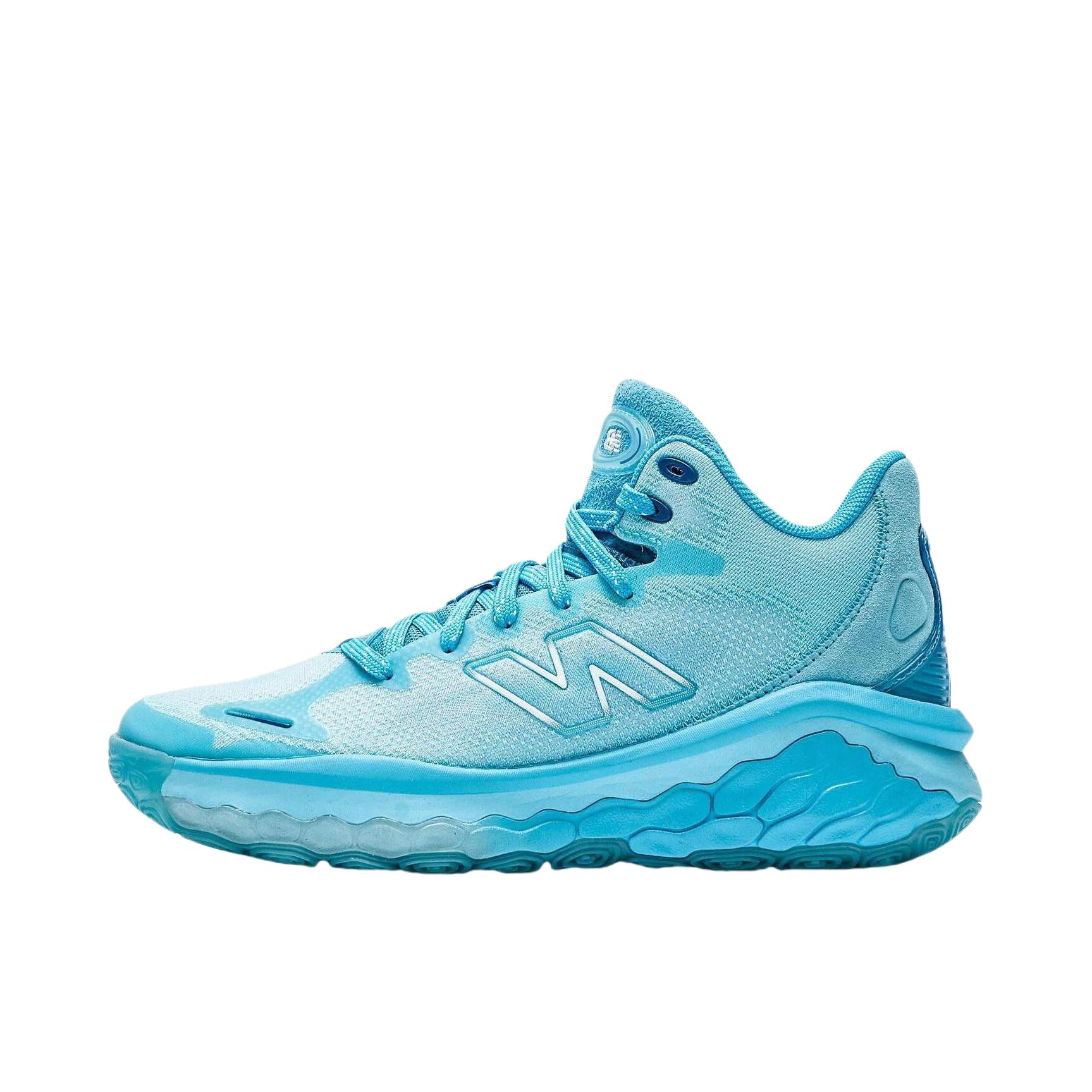 推荐商品：New Balance Fresh Foam BB 篮球鞋 减震回弹防滑耐磨实战圆头 Fresh联名/天蓝色 
