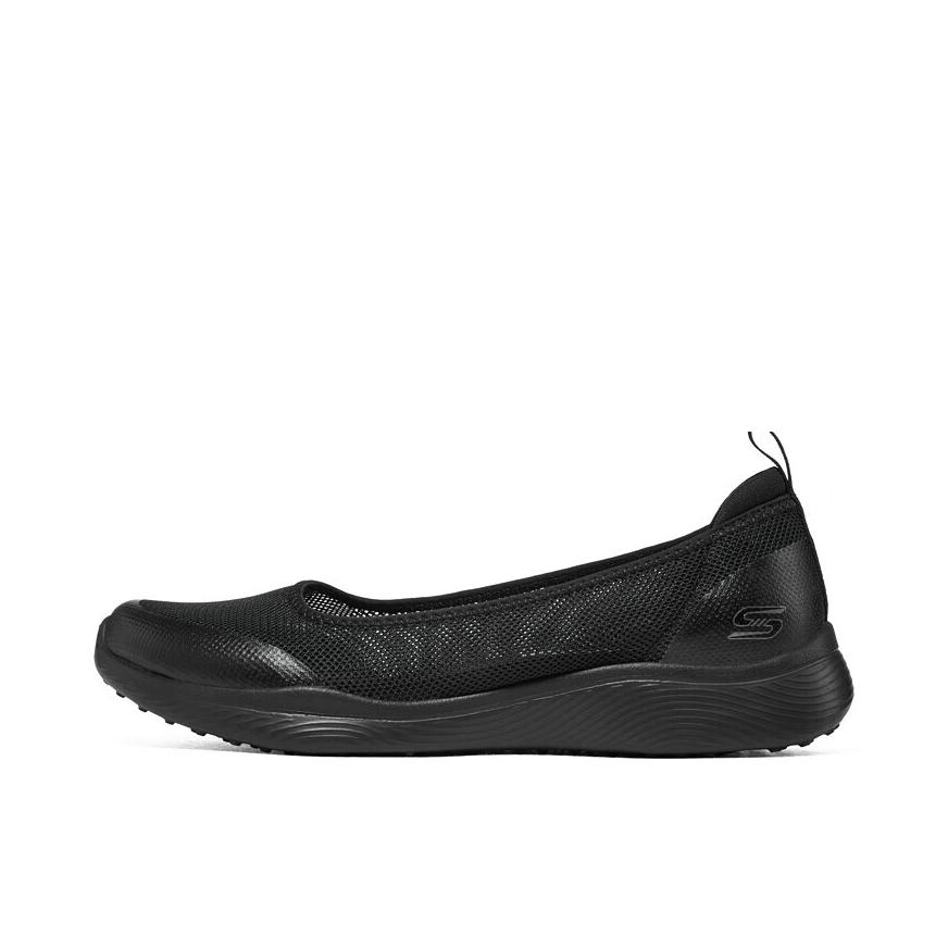 推荐商品：Skechers/斯凯奇 Microburst 2.0 舒适百搭 网面透气 轻质防滑 浅口软底 运动休闲鞋 全黑
