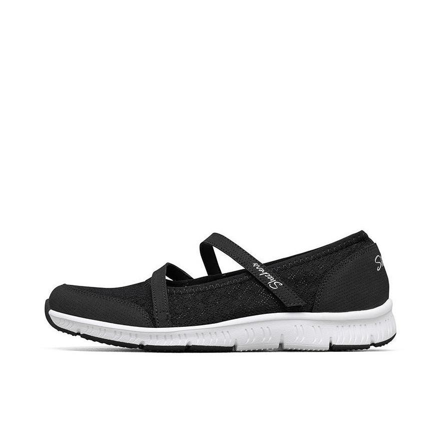 推荐商品：Skechers/斯凯奇 Modern Comfort 减震耐磨 网面透气 轻便软底 平底 复古简约 运动休闲鞋 100354 黑色/白色
