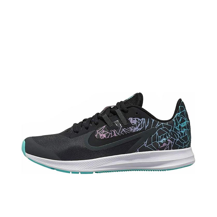 推荐商品：Nike Downshifter 9 跑鞋 缓震耐磨轻便透气织物休闲运动 大童/黑色/白色/浅绿