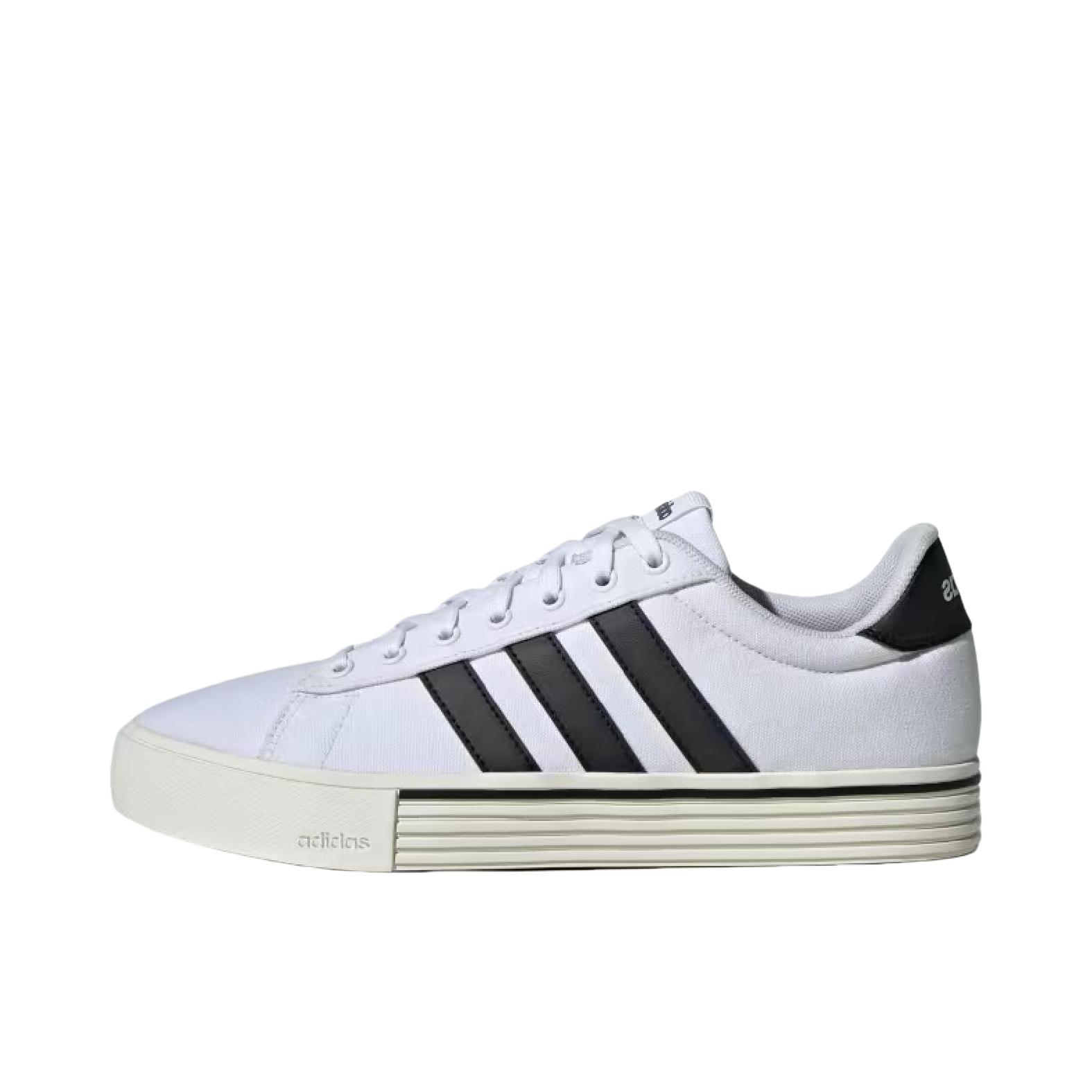 推荐商品：adidas neo Daily 4.0 板鞋 轻便舒适防滑耐磨复古百搭合成革轻运动 白色/黑色