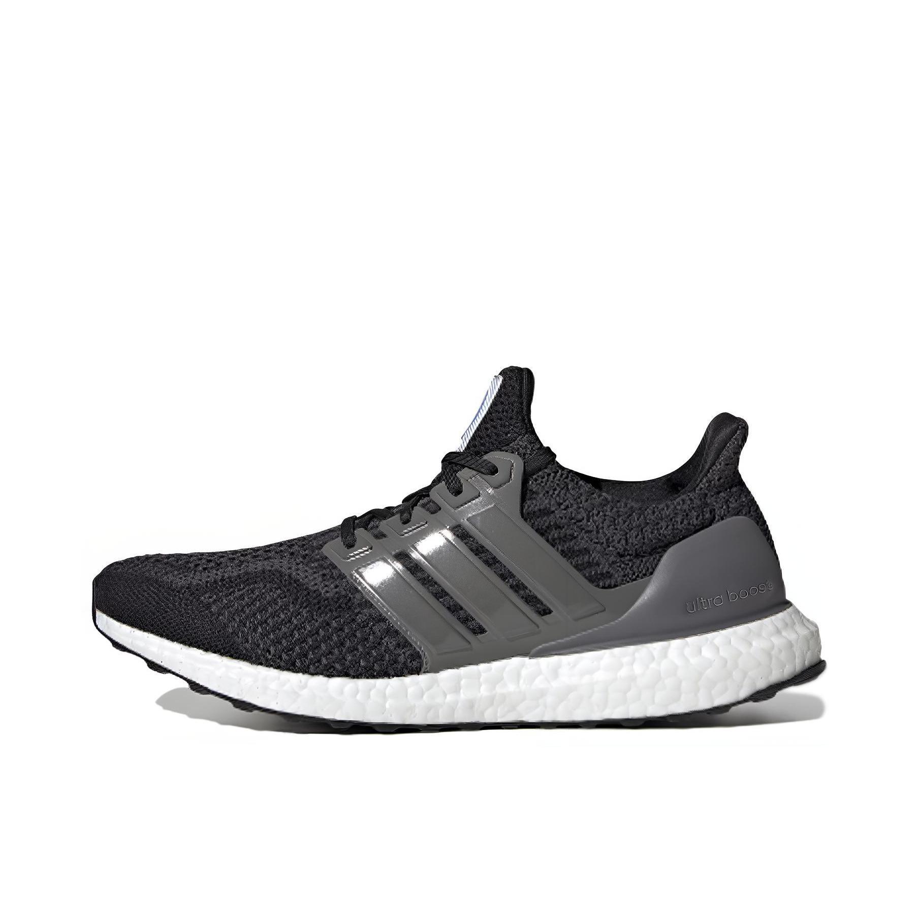 推荐商品：adidas Ultraboost 5.0 DNA 跑鞋 缓震织物防滑减震支撑抗扭转轻运动平跟 黑色/灰色/白色