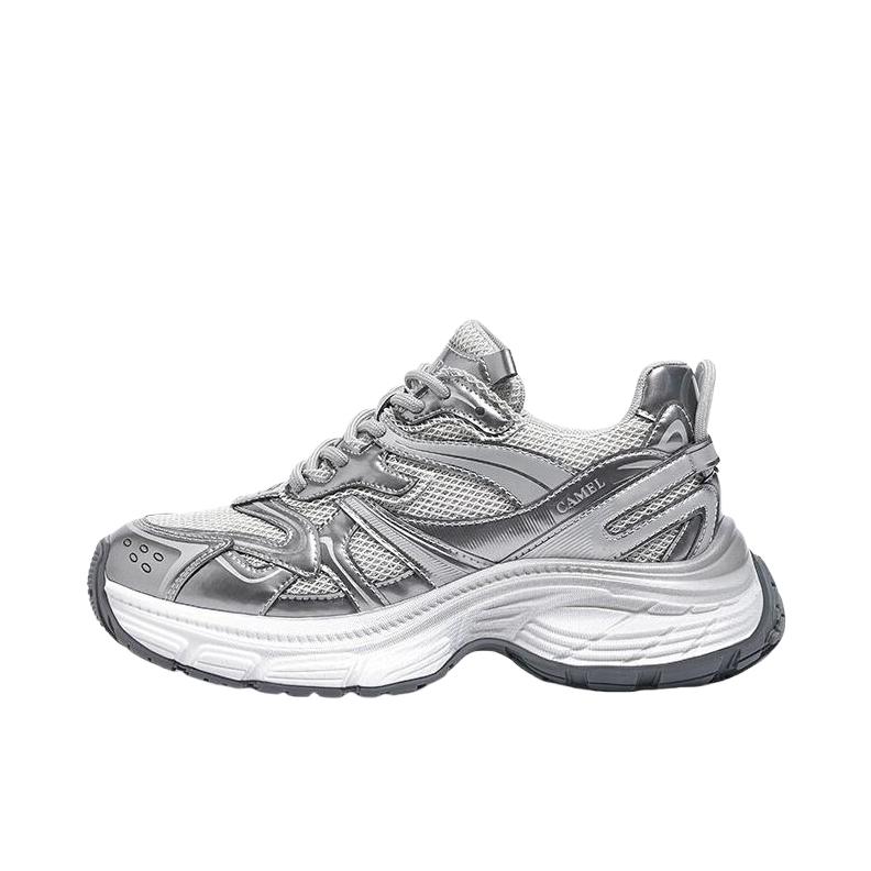 推荐商品：【白鹿同款】 骆驼 耀月 复古运动鞋 老爹鞋 厚底圆头增高网面美式潮流休闲 女款/银色