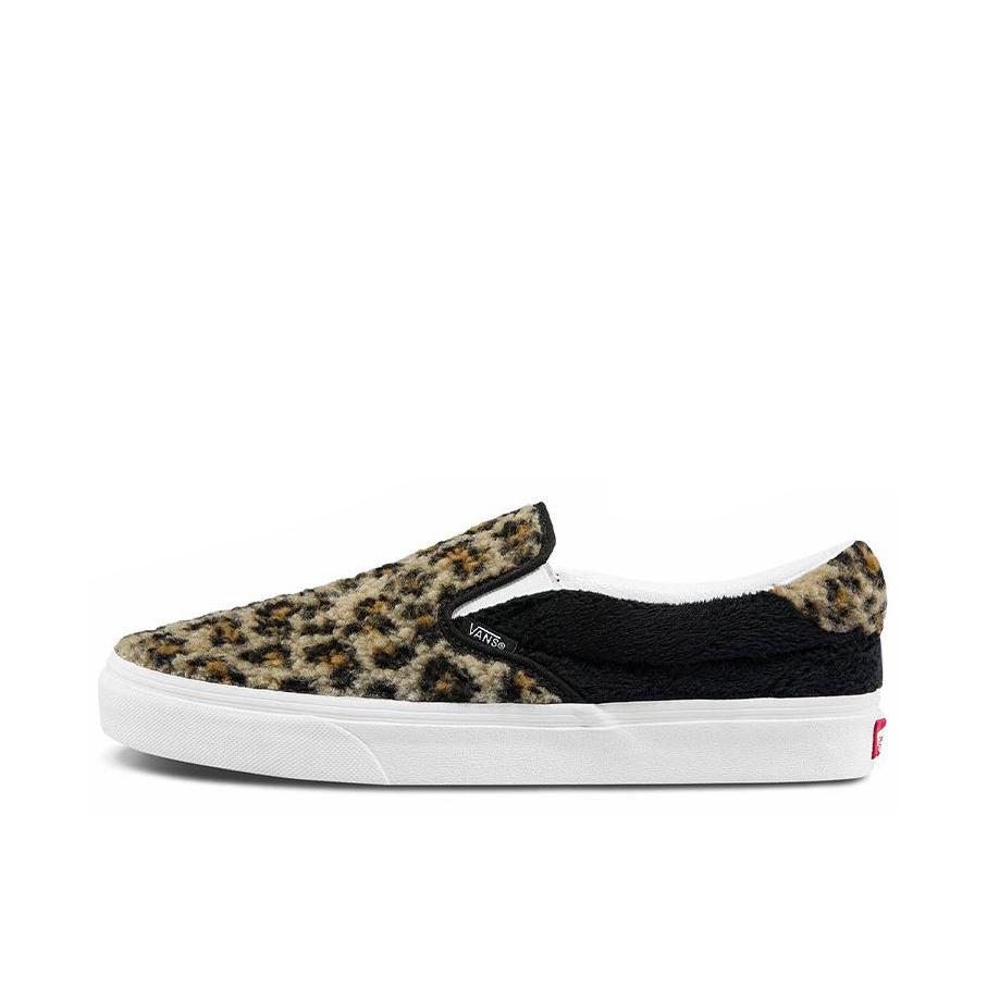 推荐商品：Vans/范斯 Classic Slip-on 防滑 简约 棋盘格 一脚蹬 百搭 休闲 帆布鞋 豹纹/黑色