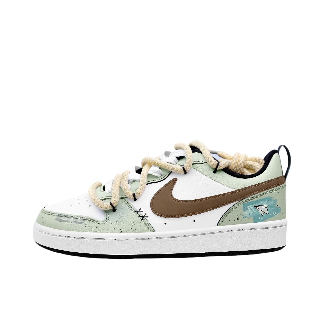 推荐商品：【定制球鞋】 Nike Court Borough 2 板鞋 包裹性增高减龄解构风合成革美式防滑复古轻便 女款/纸飞机梦