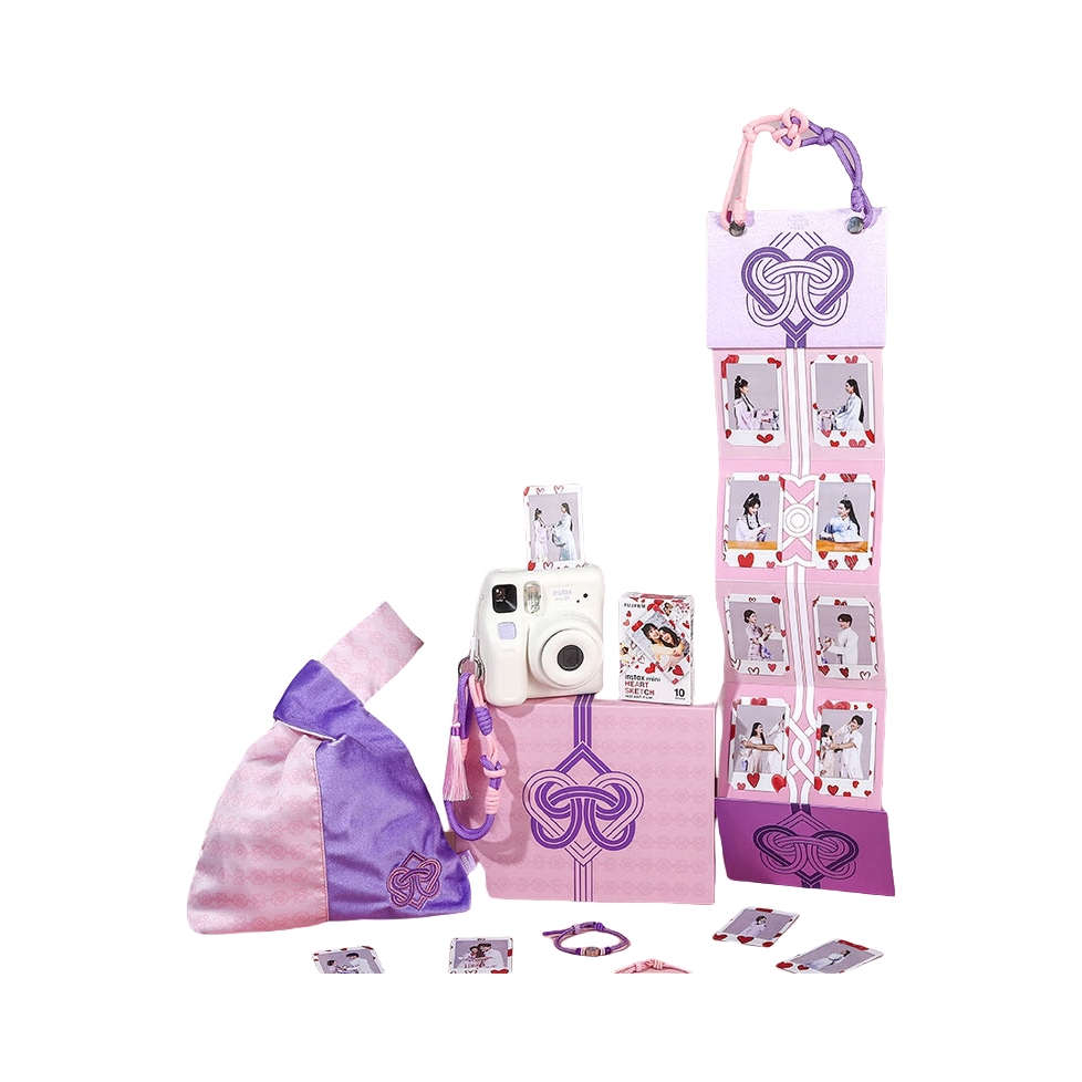 推荐商品：Fujifilm/富士 爱结于心 配件盒 广泛兼容 爱心相纸 一次成像