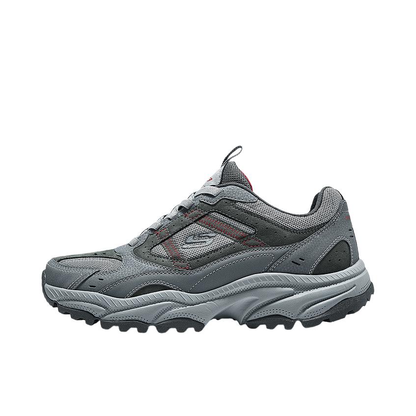 推荐商品：Skechers/斯凯奇  炫酷 厚底 时尚百搭  一脚蹬 老爹鞋 徒步鞋 户外鞋 炭灰色/红色