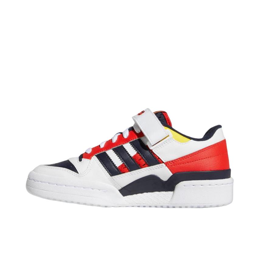 推荐商品：adidas Originals Forum 板鞋 轻便复古防滑时尚魔术贴篮球风薄底包裹性 大童/白色/墨水蓝/红色