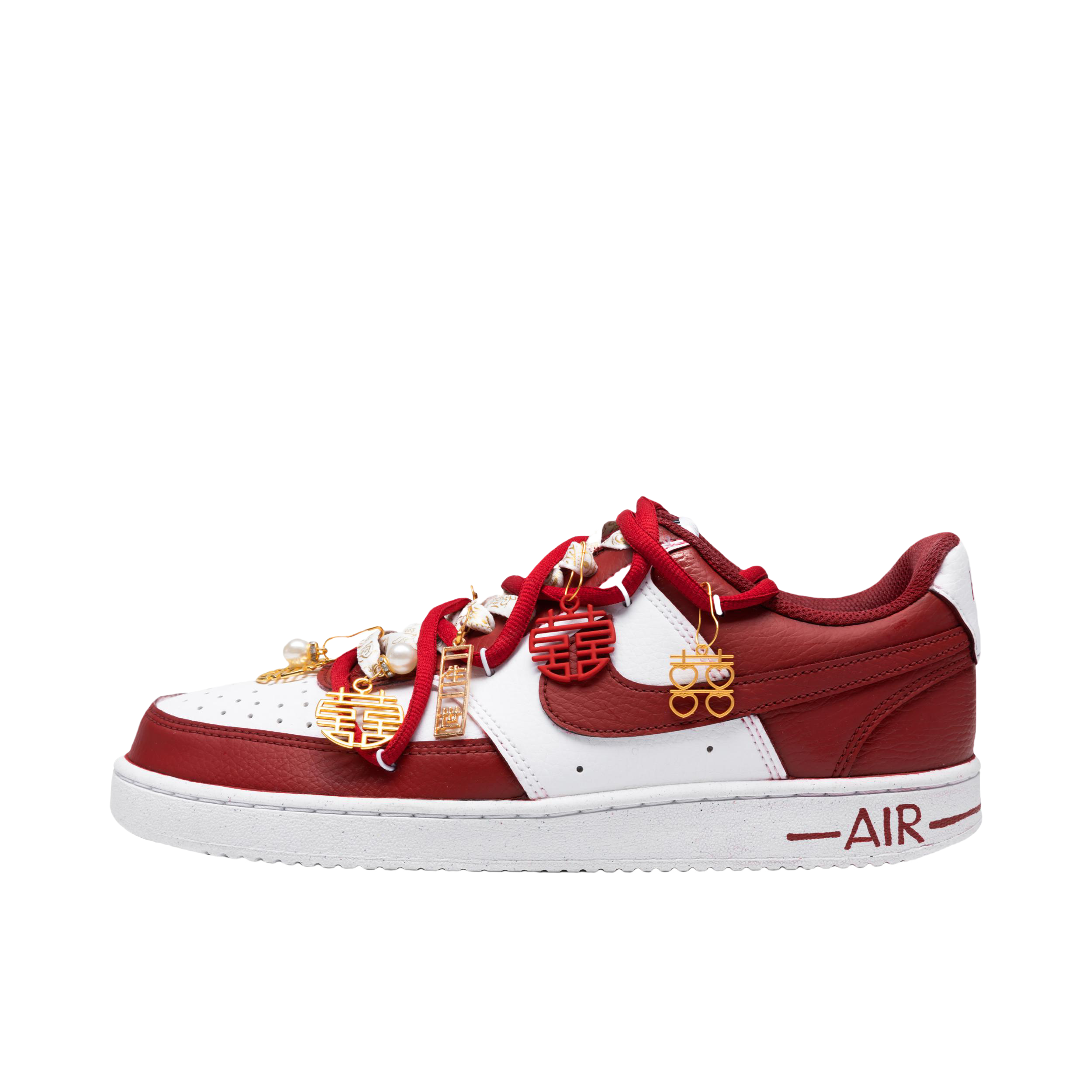 推荐商品：【定制球鞋】 Nike Dunk 板鞋 平跟系带防滑耐磨做旧高街简约百搭潮流复古美式 红色