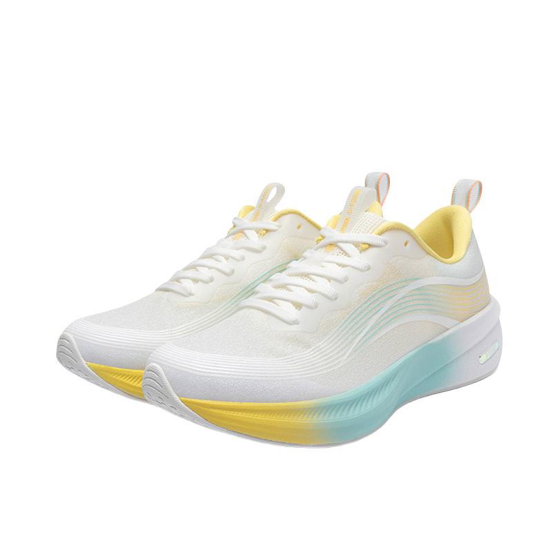 推荐商品：领跑梦想 碳板 竞速 马拉松 跑鞋 915420501 奶油黄