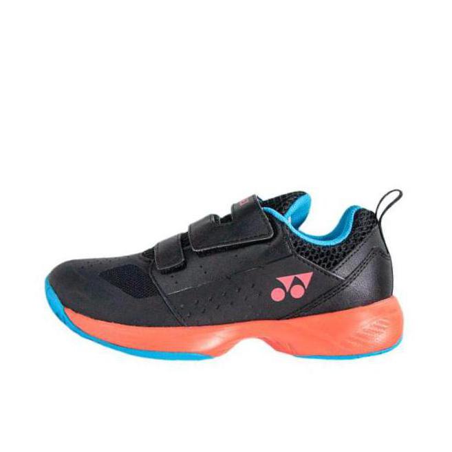 推荐商品：YONEX/尤尼克斯 青少年 防滑 轻便 透气 运动鞋儿童 SHTJR2ACEX 大童/黑色/珊瑚红色
