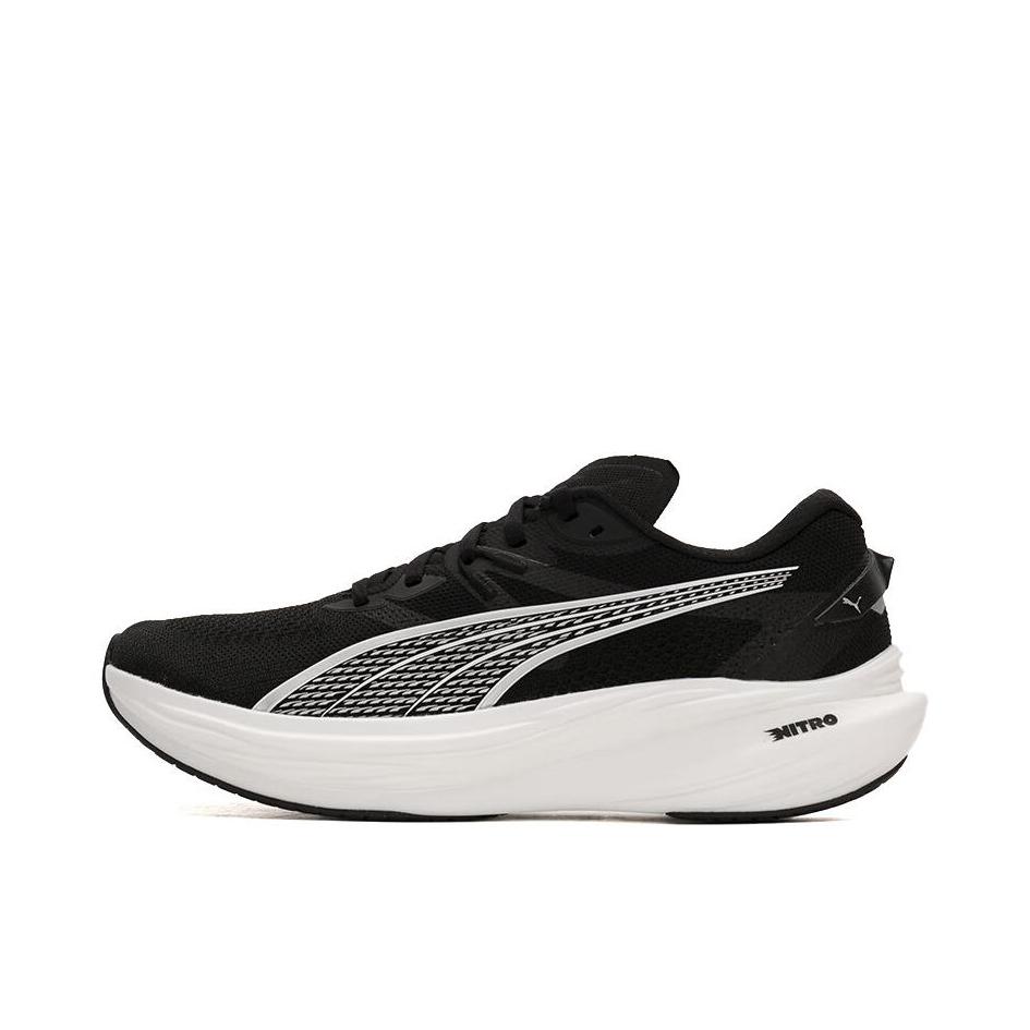 推荐商品：Puma/彪马 Deviate Nitro 3 透气缓震 舒适百搭 碳板 氮气科技 长跑 跑鞋 黑色