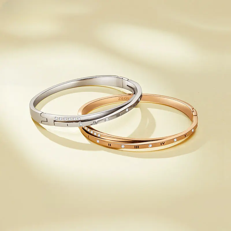 推荐商品：ZENGLIU/ZEGL 罗马数字钛钢手镯 ZL2385