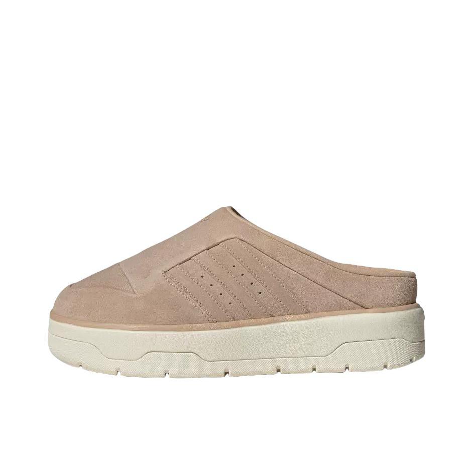 推荐商品：adidas Originals RIVALRY MULE 舒适防滑 防磨包头 经典百搭 时尚潮流 冬季拖鞋 魔力浅褐/乳白色