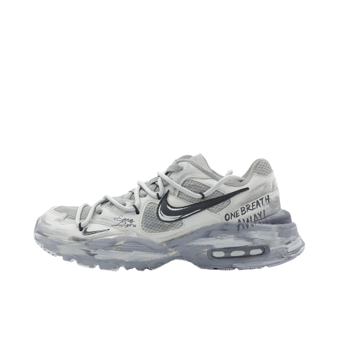 推荐商品：【定制球鞋】Nike Air Max Fusion 支撑 做旧 防滑耐磨 网布透气 防水 织物 时尚潮流 复古休闲 运动风 气垫 脏脏鞋 跑鞋 废墟宇宙