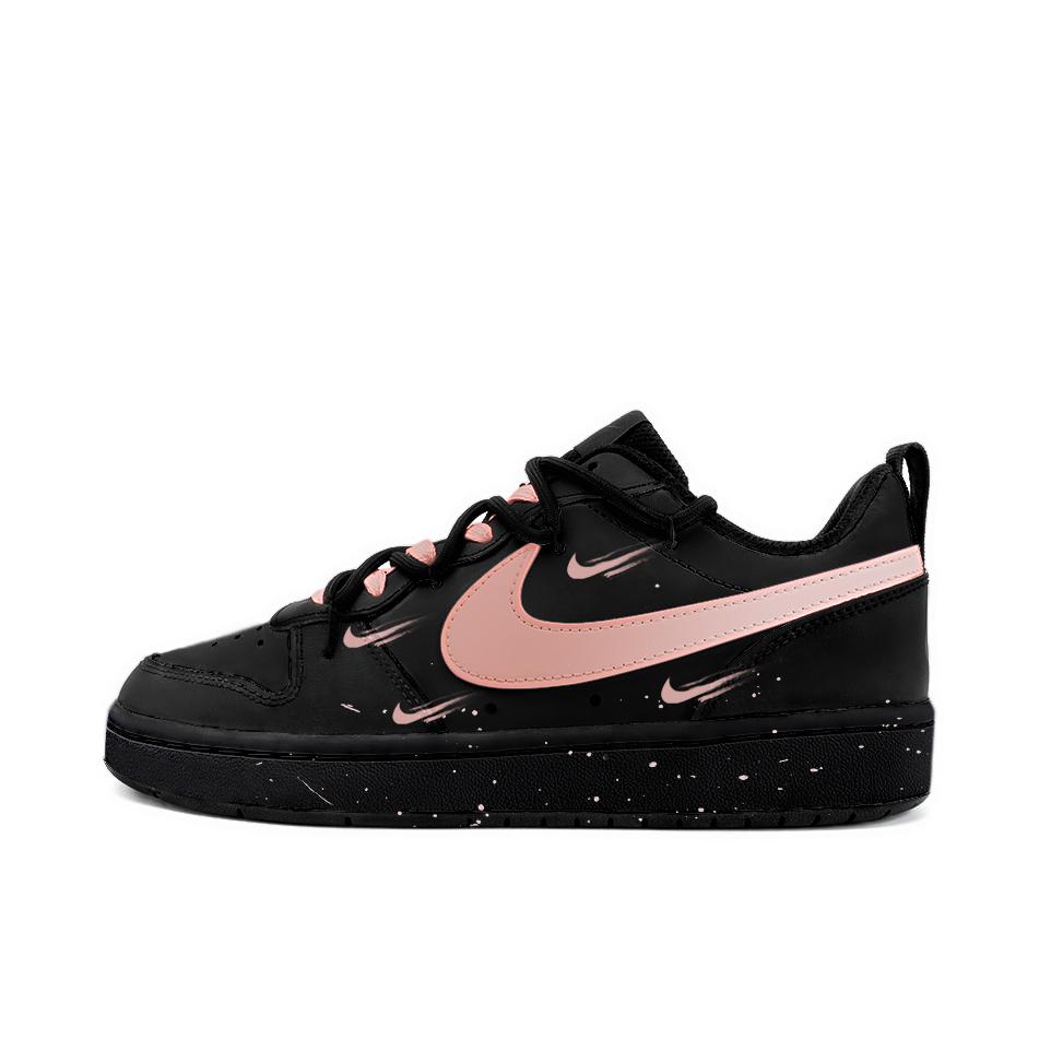 推荐商品：【定制球鞋】 Nike Court Borough 2 板鞋 包裹性增高减龄解构风合成革美式防滑复古轻便 GS/黑之黑