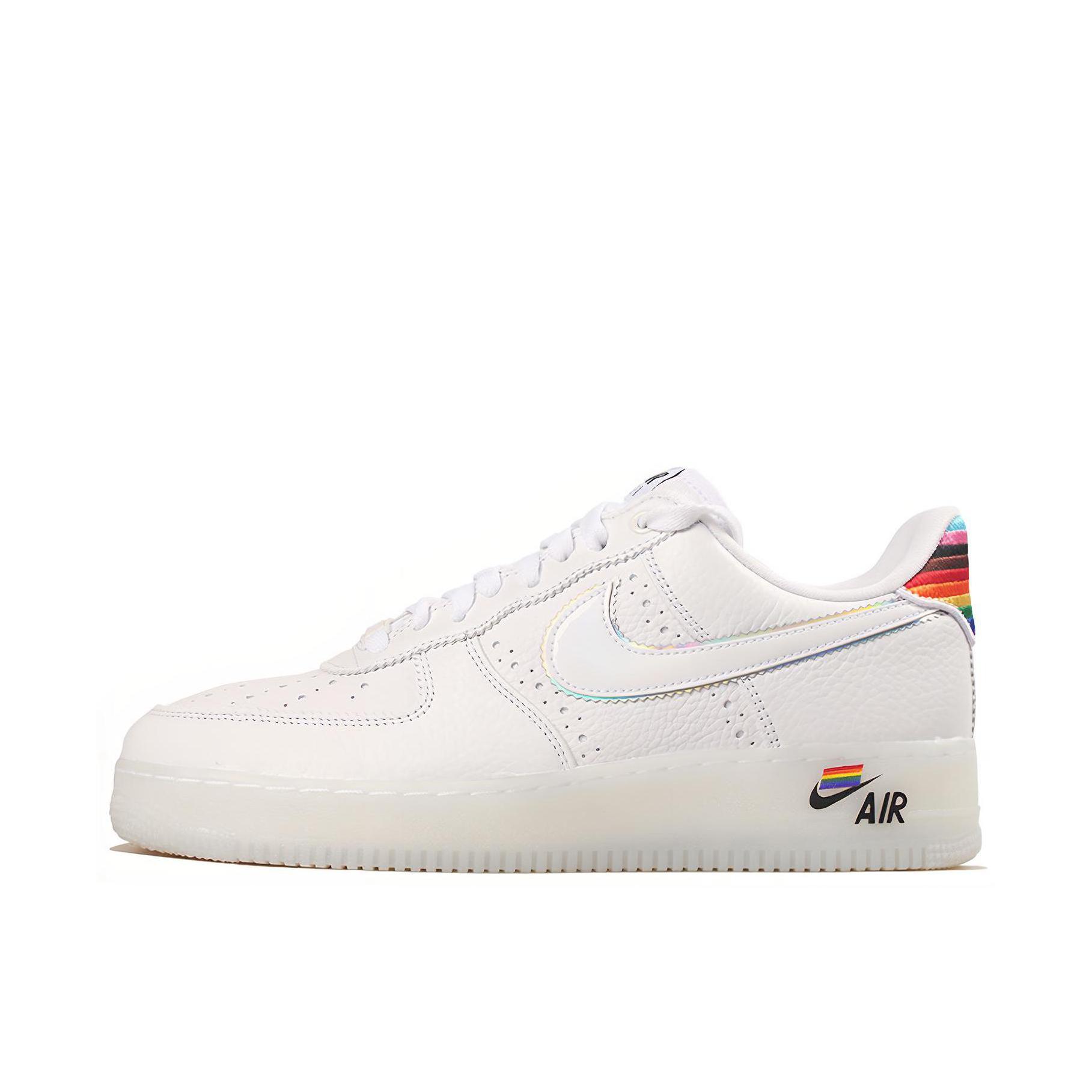 推荐商品：Nike Air Force 1 空军一号 板鞋 轻便舒适百搭耐磨防滑复古 Be True 低帮/彩虹/2020