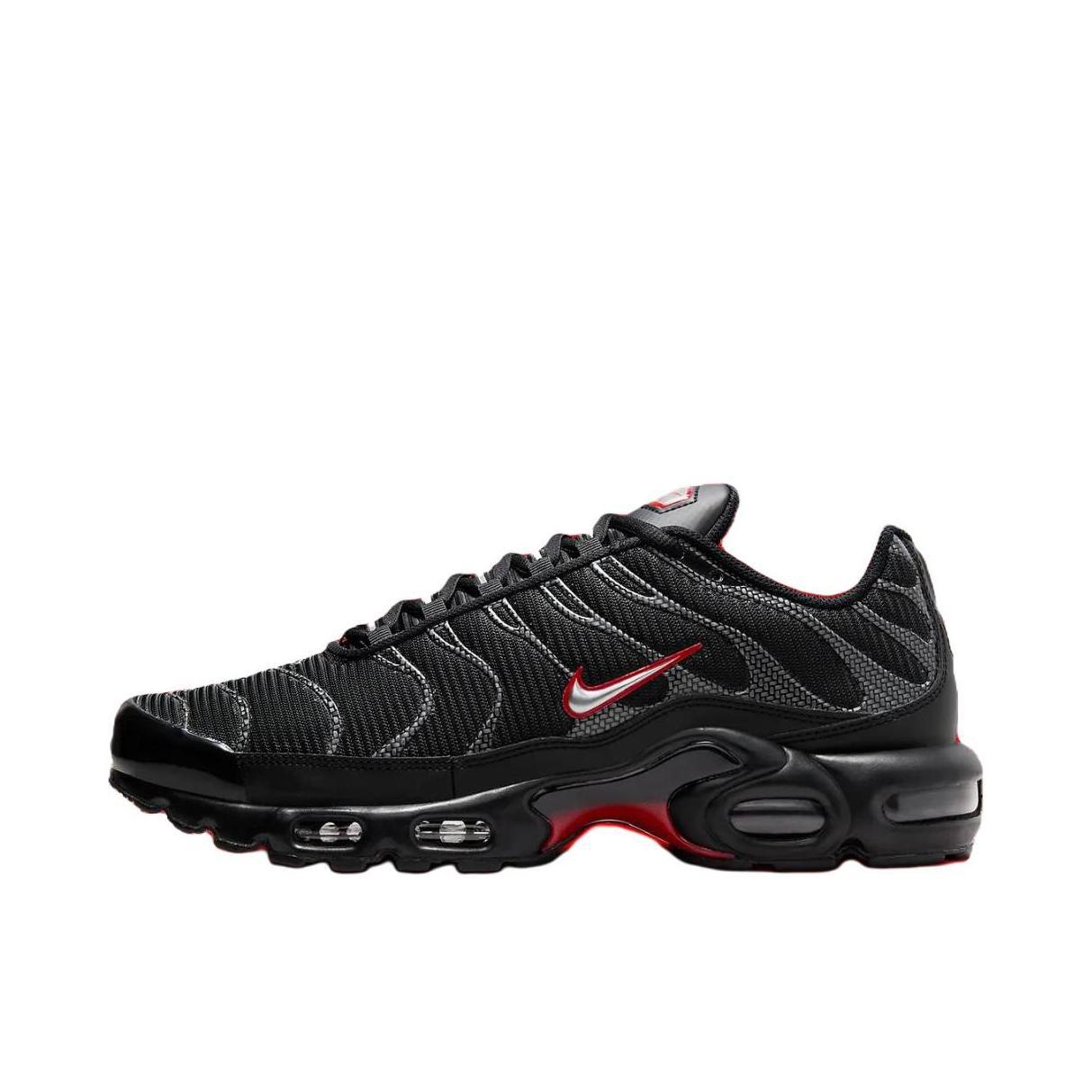 推荐商品：Nike Air Max Plus 跑鞋 休闲舒适轻便网布透气防滑耐磨气垫缓震包裹性贴合圆头 亮黑色/红色