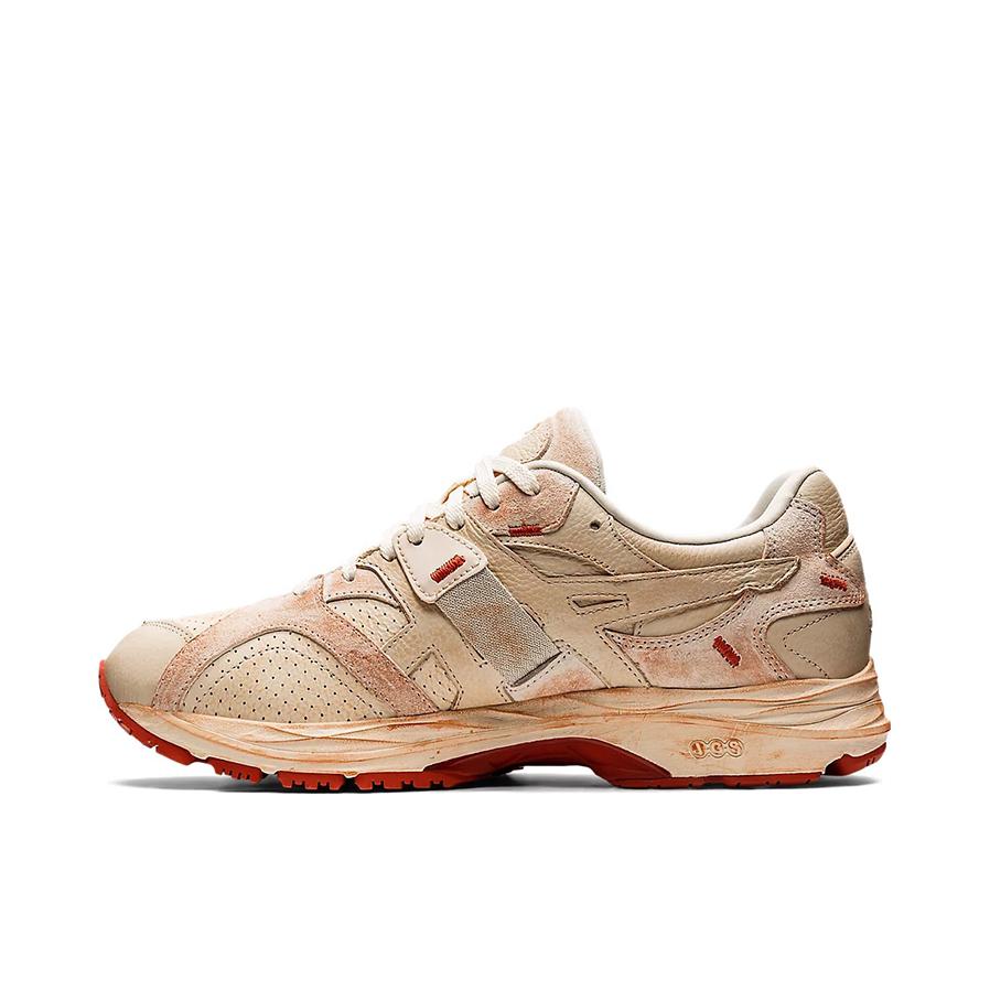 推荐商品：Asics/亚瑟士 Gel-MC Plus 跑鞋 防滑耐磨网面透气舒适减震织物合成革复古百搭潮流 denim tears联名/浅褐