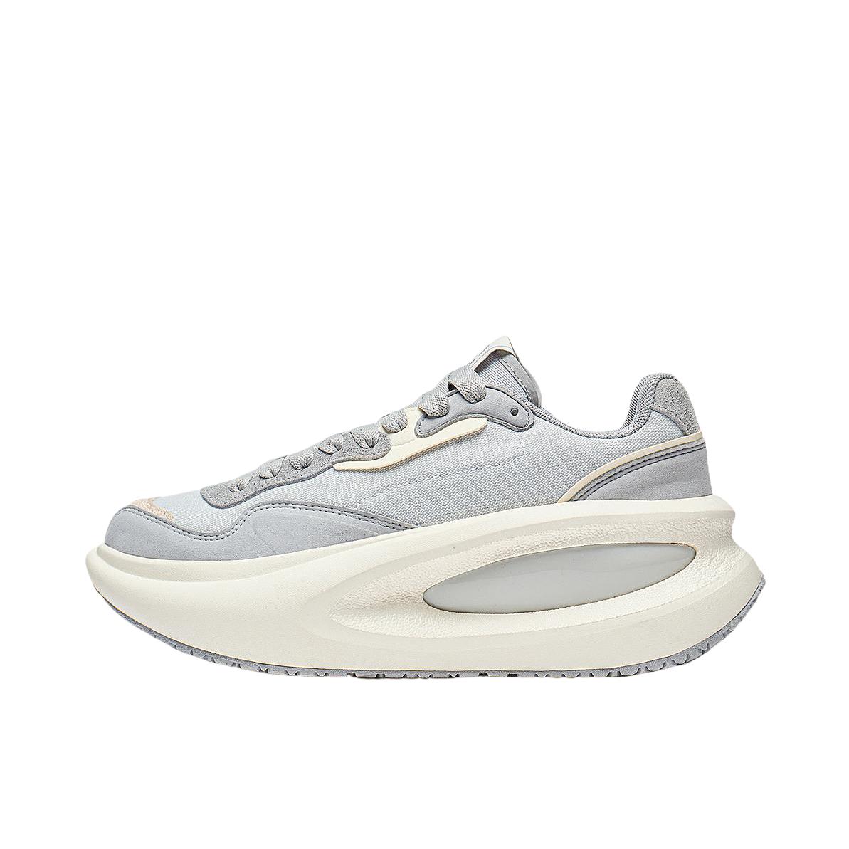 推荐商品：Li Ning/李宁 百搭 防滑 耐磨 增高 运动休闲鞋 AZGT087 川石灰/极致灰