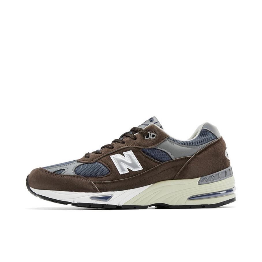 推荐商品：New Balance 991 跑鞋 舒适减震防滑耐磨织物网布透气经典复古休闲运动百搭通勤贴合 棕色/灰蓝