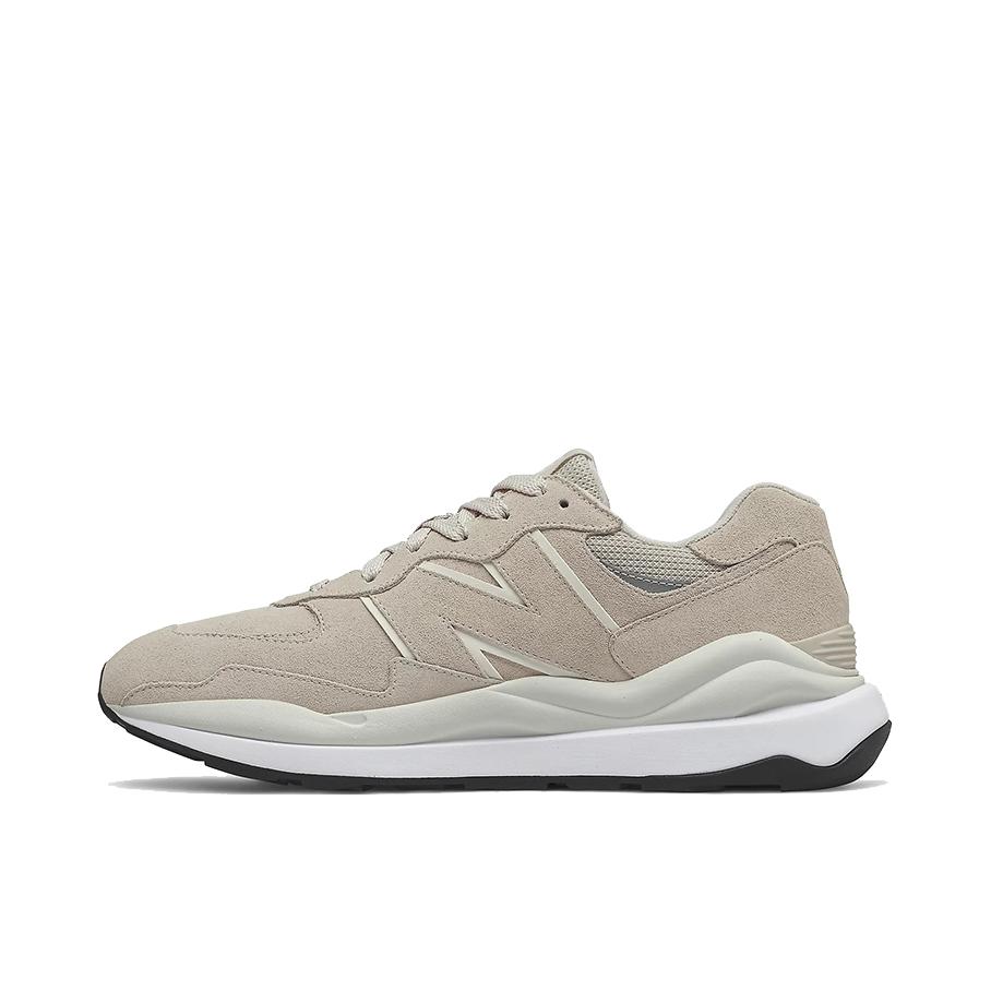 推荐商品：New Balance 5740 跑鞋 轻便减震防滑耐磨透气拼接织物防水复古 灰色/白色