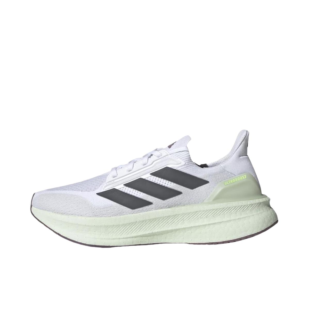 推荐商品：adidas Ultraboost 5X 跑鞋 超轻缓震回弹防滑耐磨支撑贴合长跑圆头 云白/灰五/亚麻绿