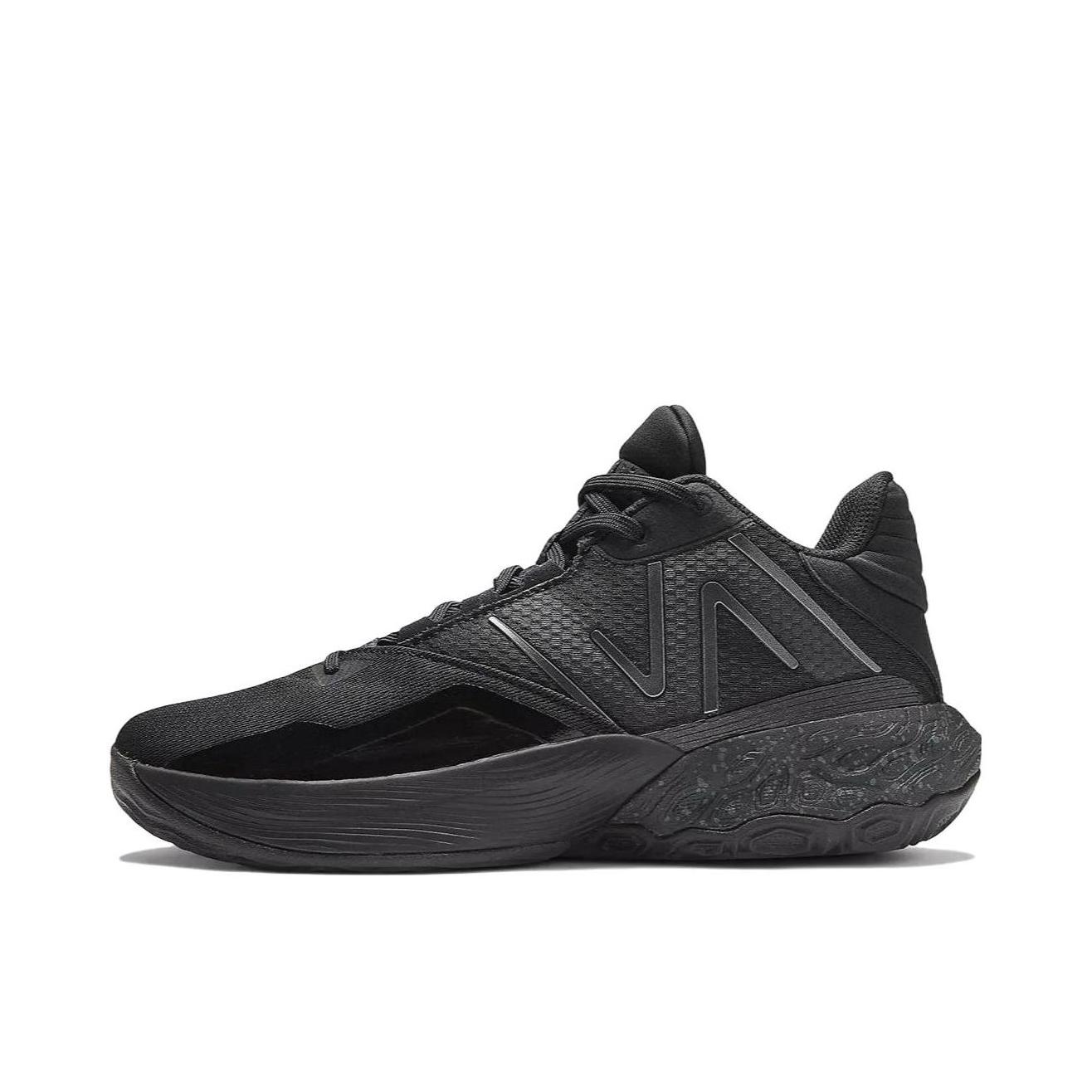 推荐商品：New Balance Two Wxy V4 篮球鞋 防滑耐磨圆头轻便时尚 黑色