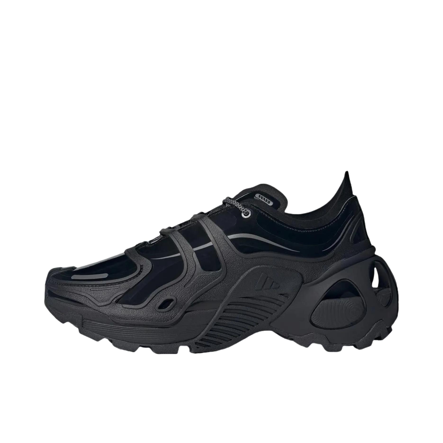 推荐商品：adidas Wonder Runner Pro 跑鞋 轻运动防滑耐磨减震增高织物碳板包裹性 黑色/亮金属铁灰
