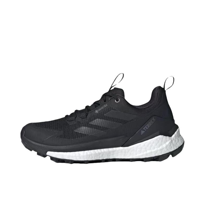推荐商品：adidas Terrex Free Hiker 2 缓震透气 防滑耐磨 舒适轻便 防水 百搭 户外 徒步鞋 低帮/黑色