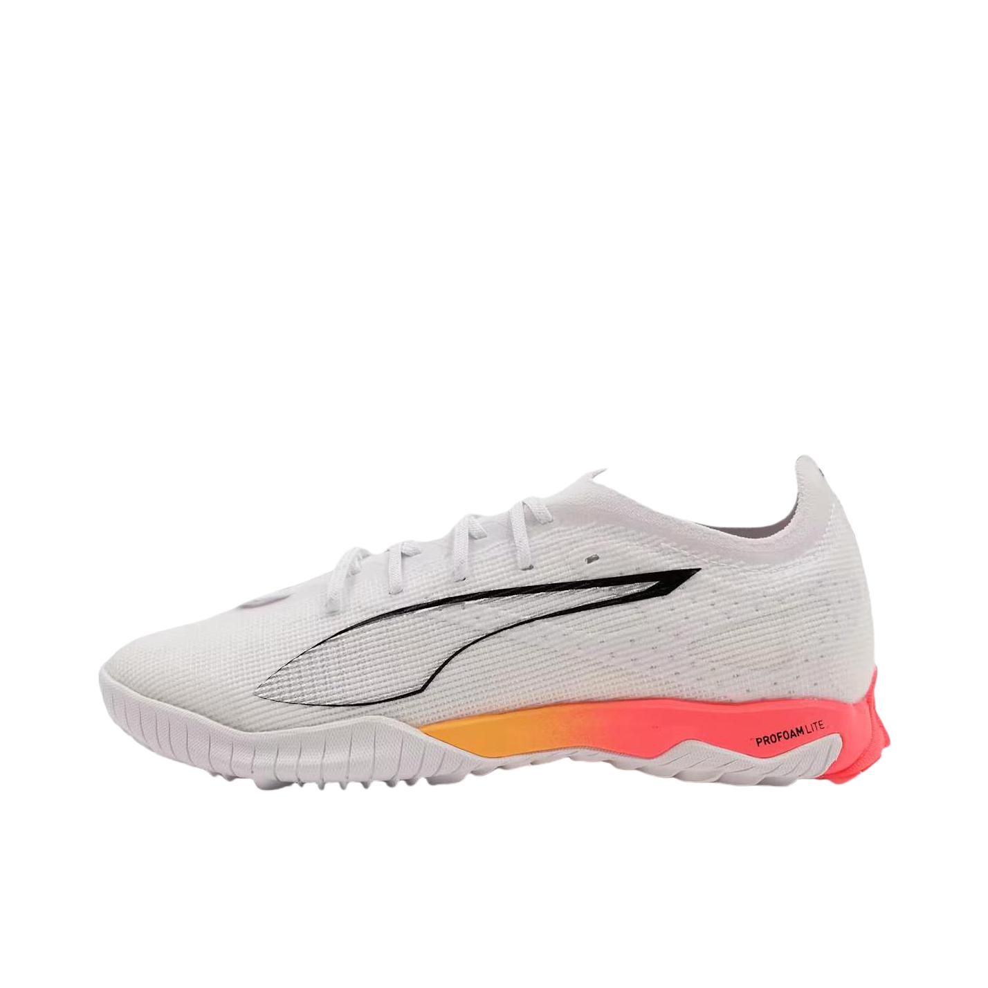 推荐商品：Puma/彪马 ULTRA 5 PRO TF 碎钉 人草 支撑 足球鞋 银白色