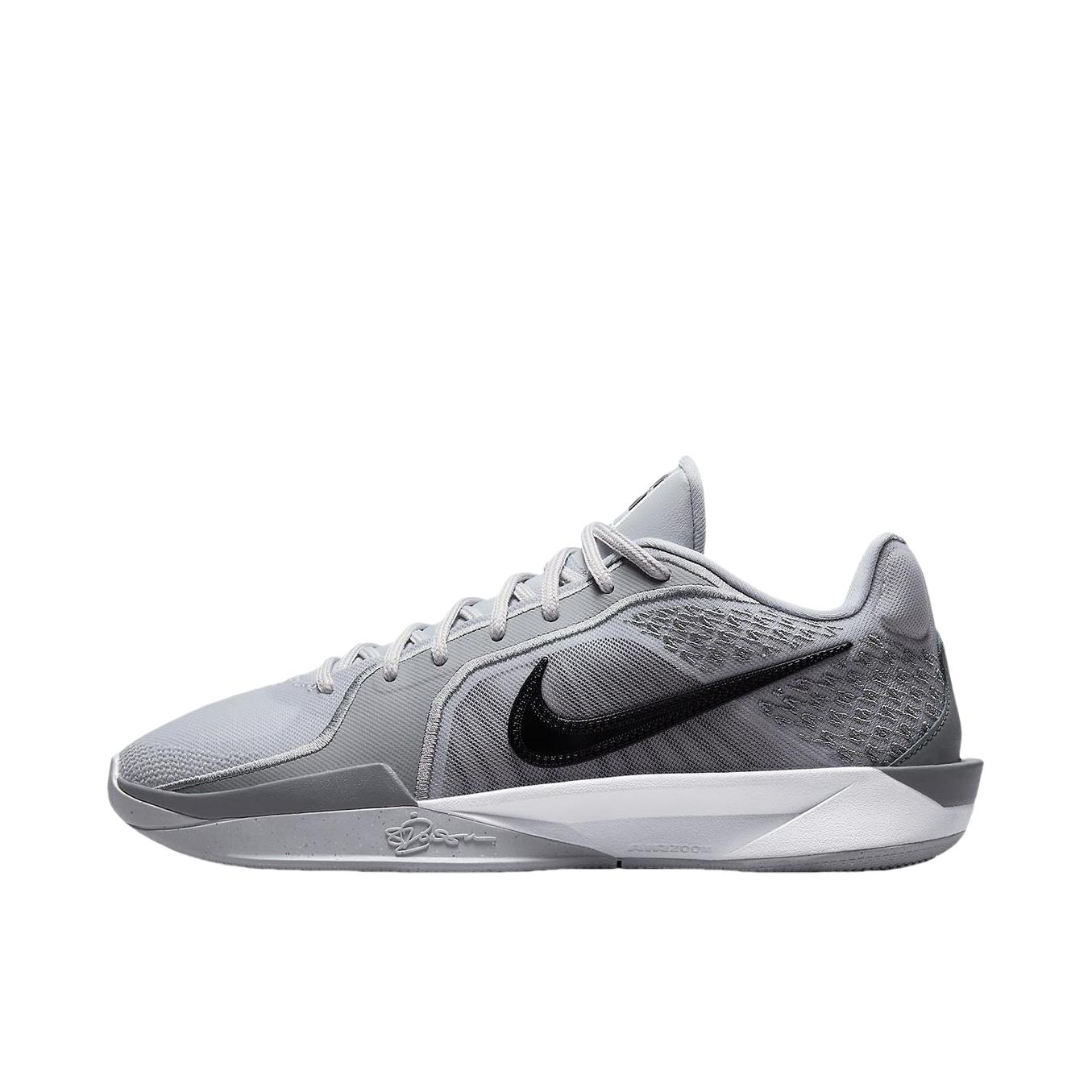 推荐商品：Nike Sabrina 2 篮球鞋 抗扭防滑耐磨舒适缓震时尚百搭训练轻便 灰色 