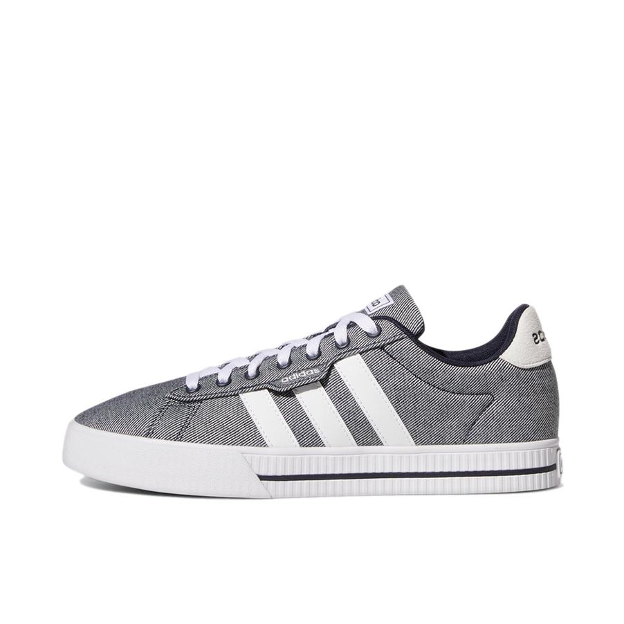 推荐商品：adidas neo Daily 3.0 板鞋 休闲舒适透气耐磨复古防滑轻便 白色/灰色