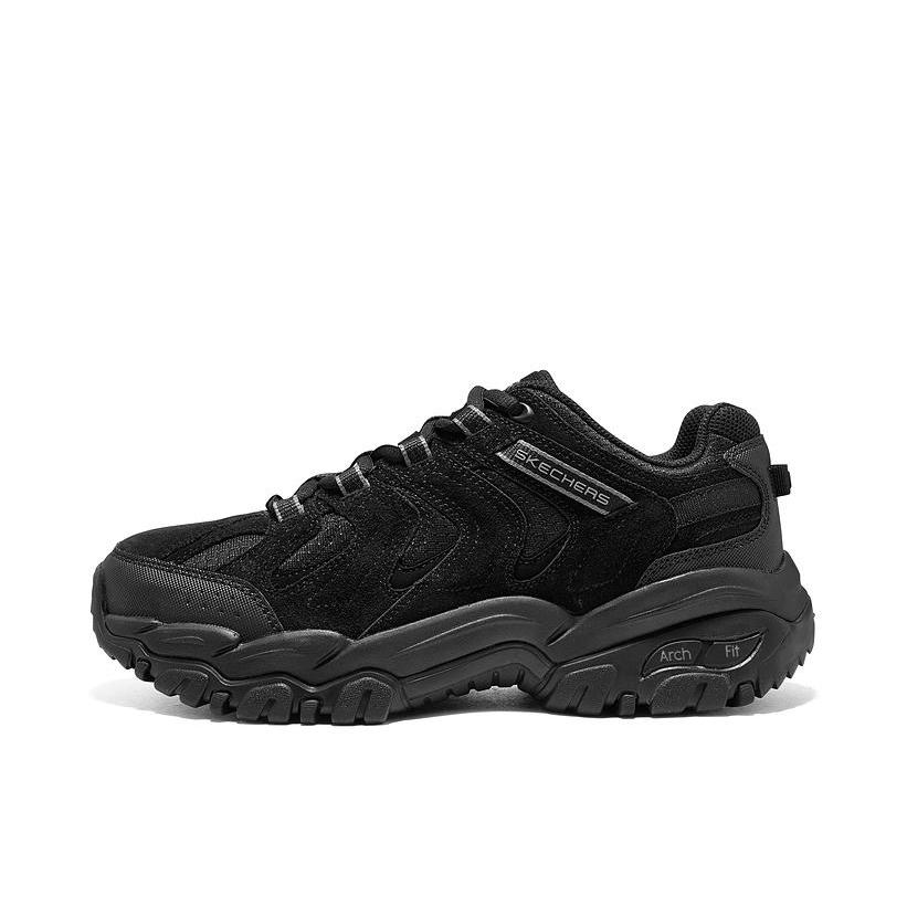 推荐商品：Skechers/斯凯奇  醒山  缓震 网面透气 增高  登山鞋 徒步鞋 户外鞋 全黑色