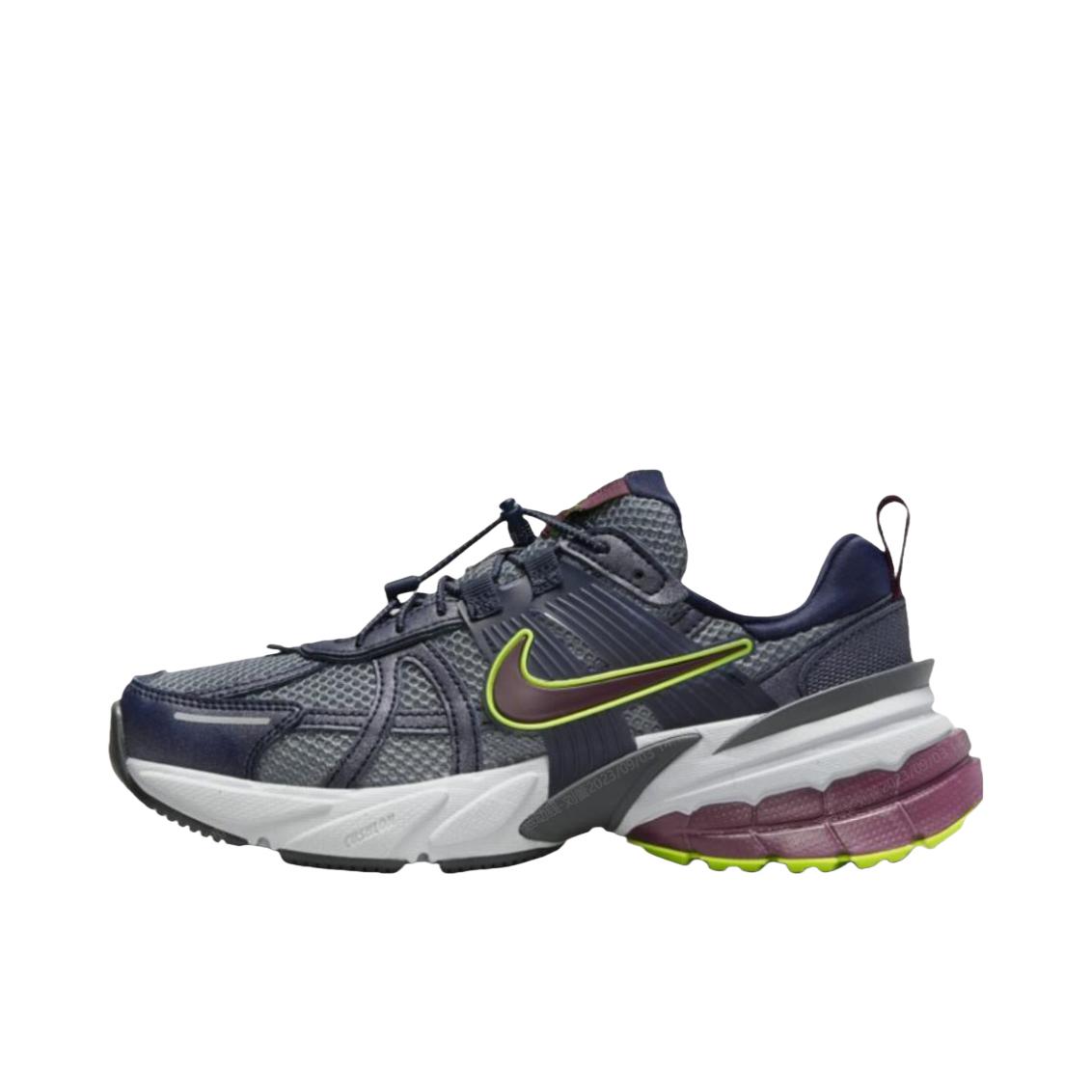 推荐商品：Nike V2K Run Runtekk 跑鞋 轻便网面透气防滑耐磨百搭时尚复古减震抓地圆头 黑色/紫色