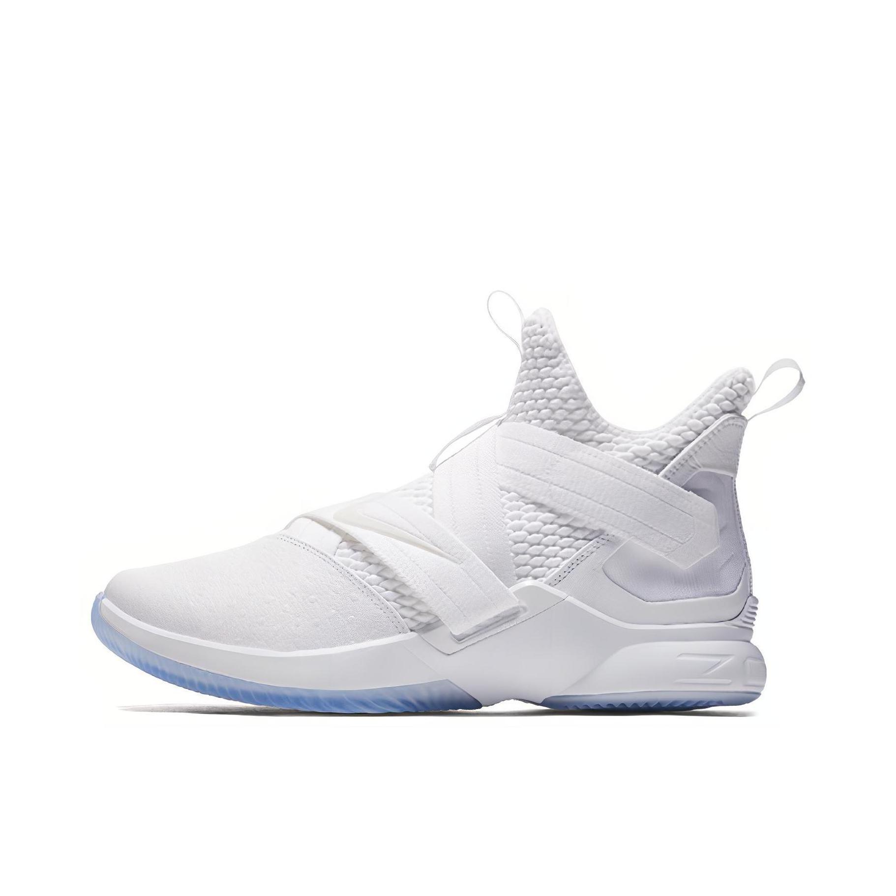 推荐商品：Nike LeBron Soldier 12 士兵12 防滑耐磨 舒适支撑 轻便缓震 圆头 织物 实战 合成革 篮球鞋 Triple White 纯白