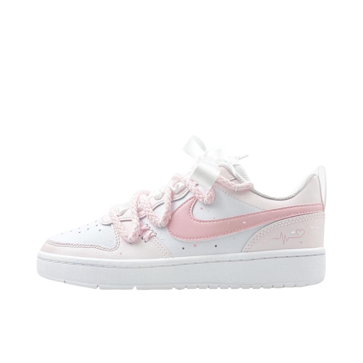 推荐商品：【定制球鞋】 Nike Court Borough 2 板鞋 包裹性增高减龄解构风合成革美式防滑复古轻便 GS/小莓心
