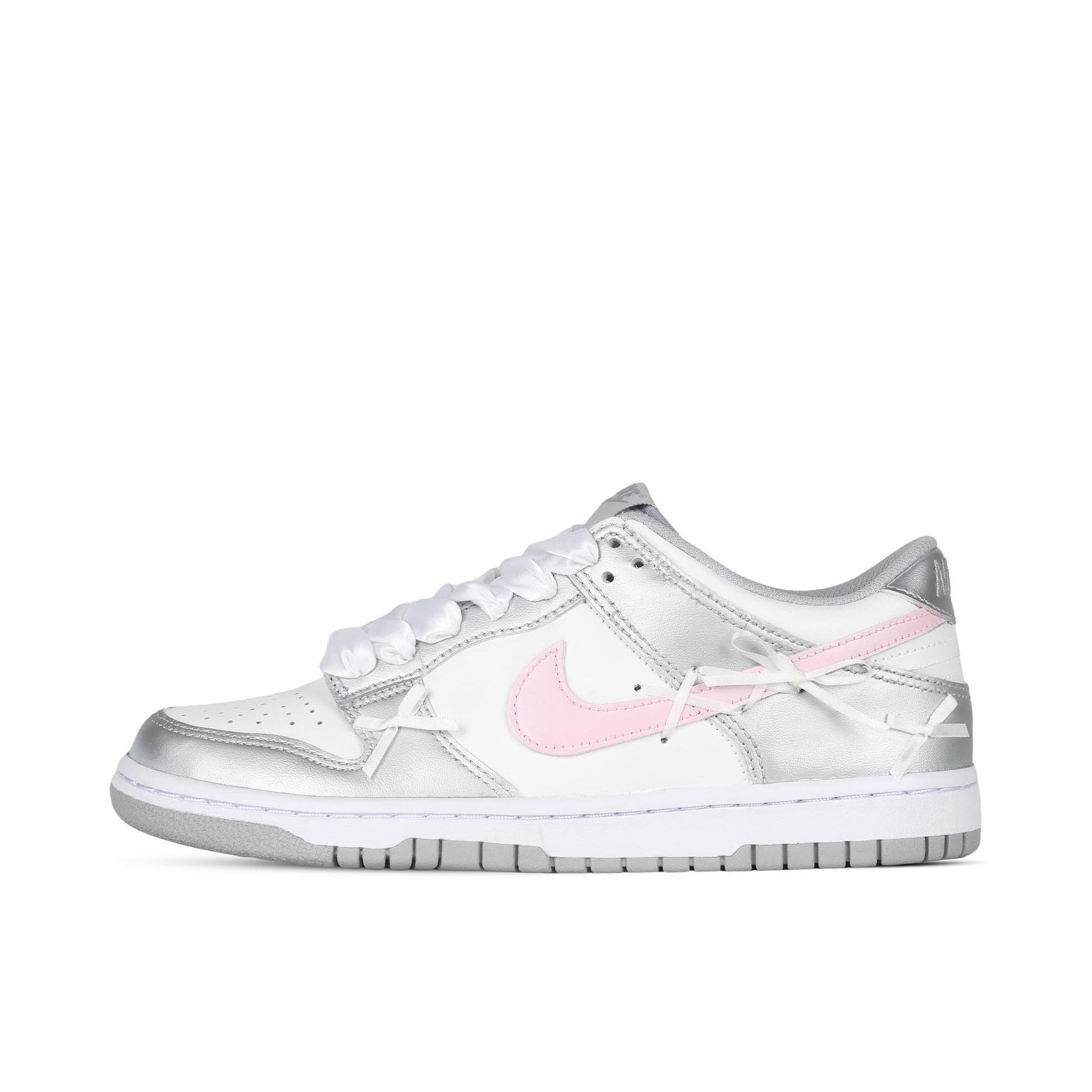 推荐商品：【定制球鞋】 Nike Dunk 板鞋 平跟系带防滑耐磨做旧高街简约百搭潮流复古美式 女款/芭蕾少女