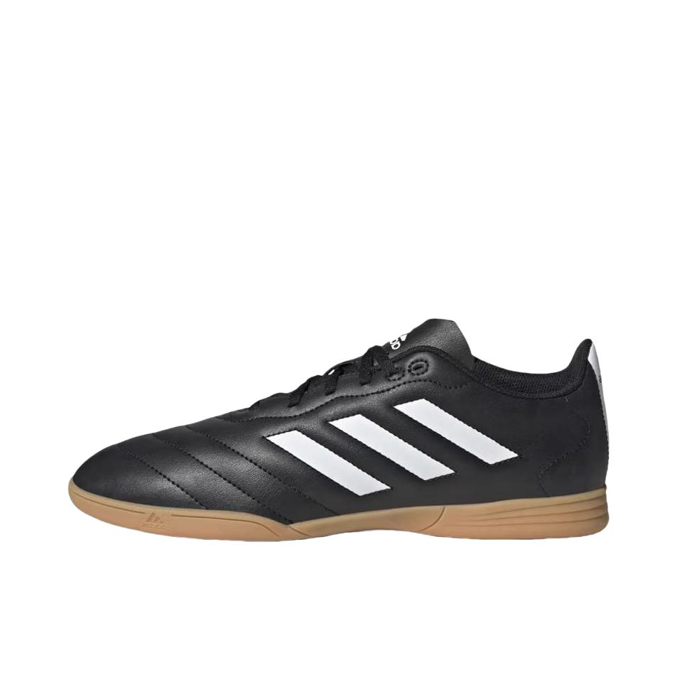 推荐商品：adidas Goletto 8 IC/IN 入门 平底 室内 比赛 足球鞋 白色/黑色