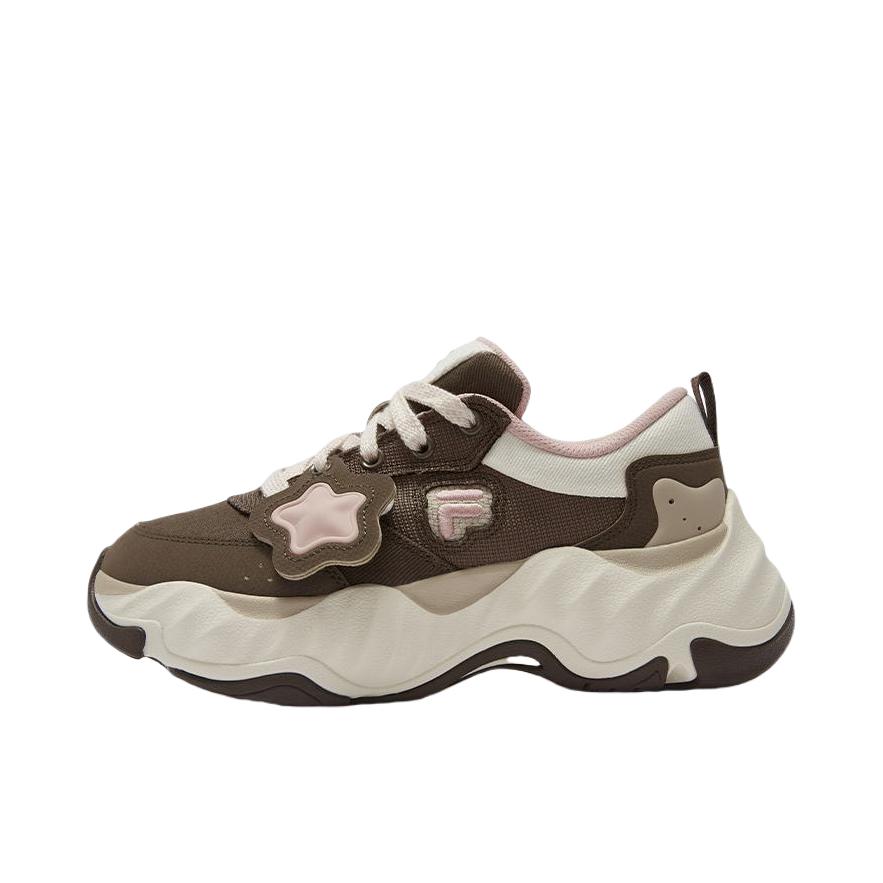 推荐商品：FILA/斐乐  STARFISH II 海星2代  厚底 防滑耐磨 织物透气 时尚百搭  增高鞋  老爹鞋 女款/巧克力棕/古白色