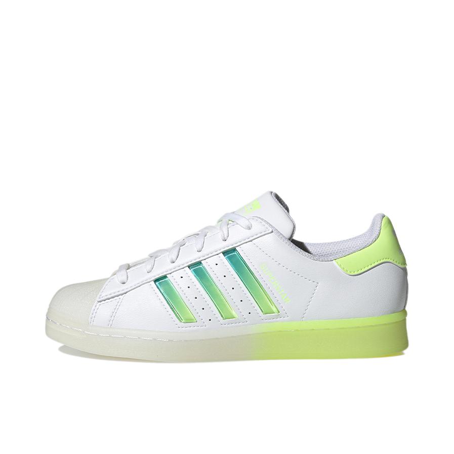 推荐商品：【宋雨琦同款】 adidas Originals Superstar 板鞋 轻便贝壳头薄底舒适百搭耐磨复古 女款/白色/亮黄/绿色