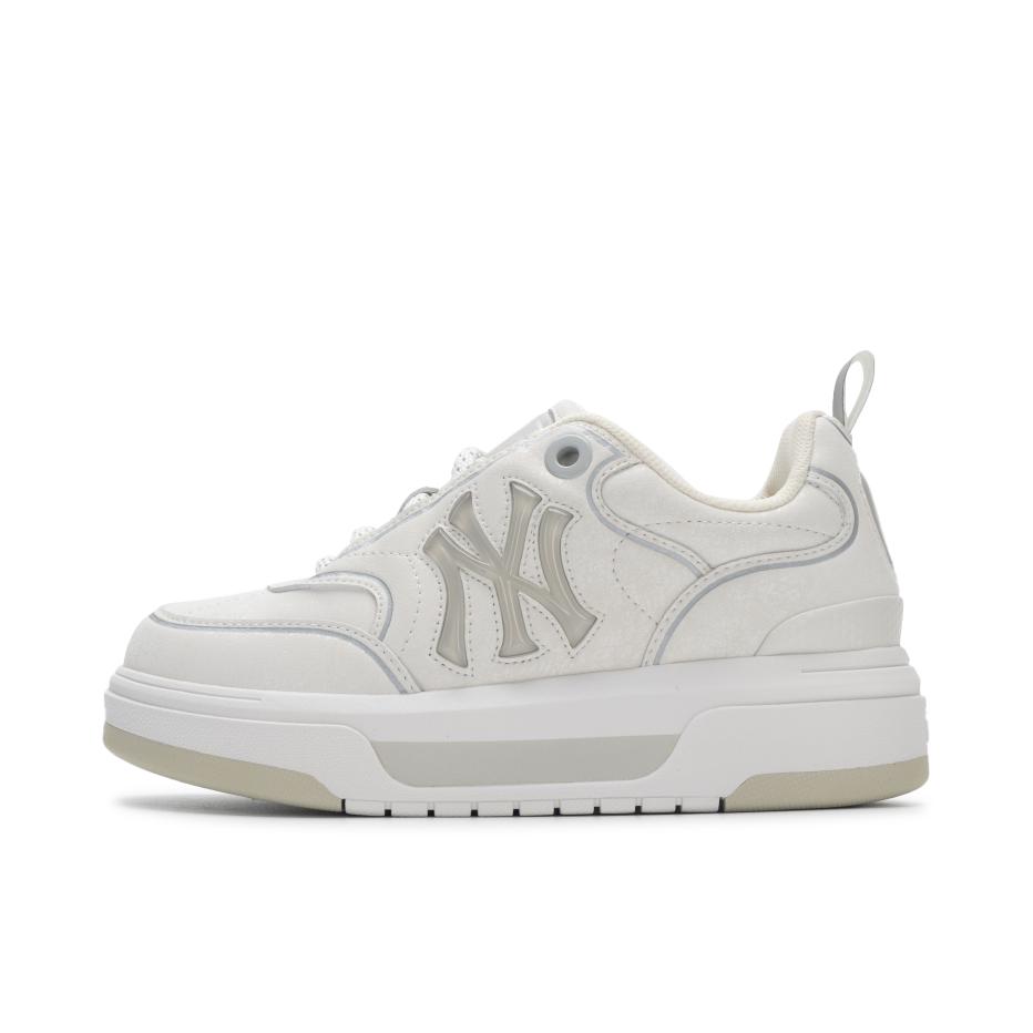 推荐商品：MLB Chunky Liner 增高鞋 老爹鞋 情侣水晶厚底防滑耐磨舒适百搭 白色/灰色