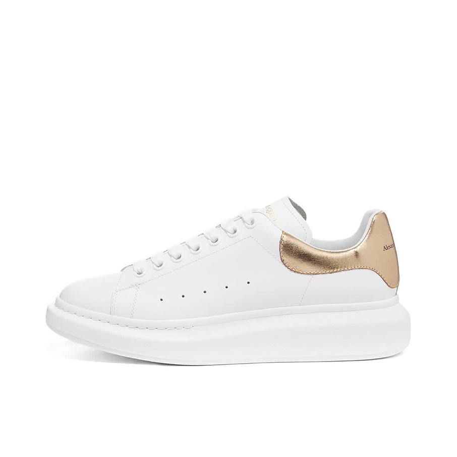 推荐商品：Alexander McQueen/亚历山大麦昆 舒适 耐磨 圆头 皮革 增高 防水 厚底鞋 运动休闲鞋 白/金色
