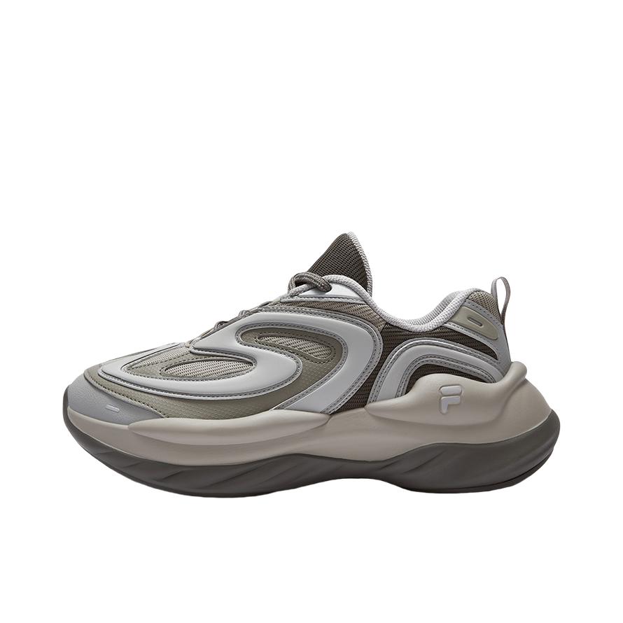 推荐商品：FILA/斐乐 Buzzard 陨石 防滑耐磨 厚底增高 网布 织物 合成革 支撑 防水 老爹鞋 旅途绿/深灰柏油路