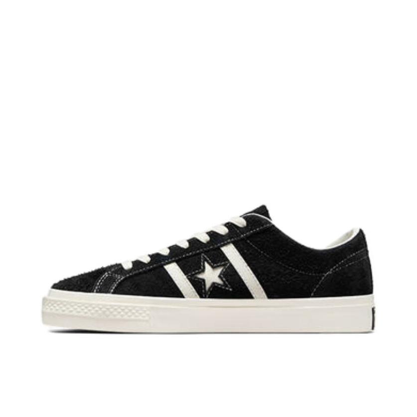 推荐商品：Converse/匡威 One Star Pro 翻毛皮 潮流复古 舒适 耐磨 防滑 板鞋 黑色/白星
