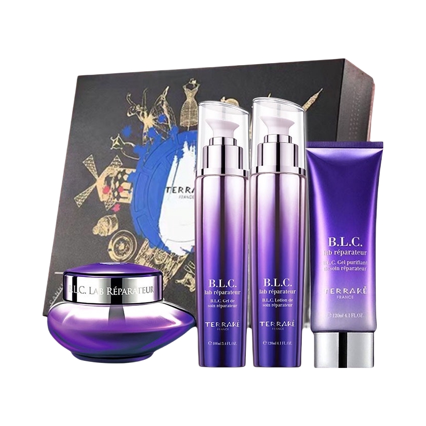 推荐商品：TERRAKE 提亮清爽型护肤套装 补水保湿紧致