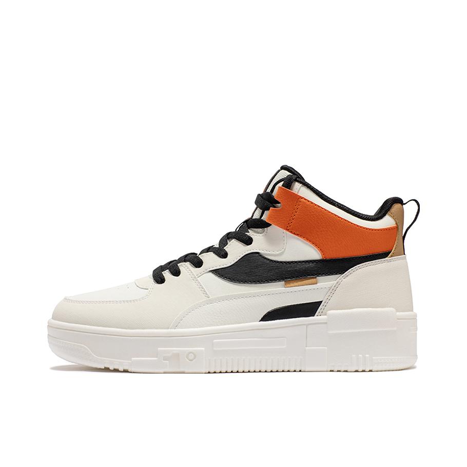 推荐商品：361° 时尚百搭 耐磨 防滑 增高鞋 板鞋 682236616 羽毛白/曜石黑