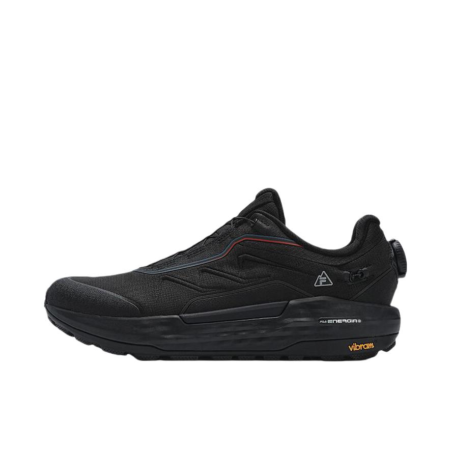 推荐商品：FILA/斐乐 BOA Explorer 2 越野跑鞋 户外旋转扣徒步防滑耐磨轻便透气山系风 黑色 