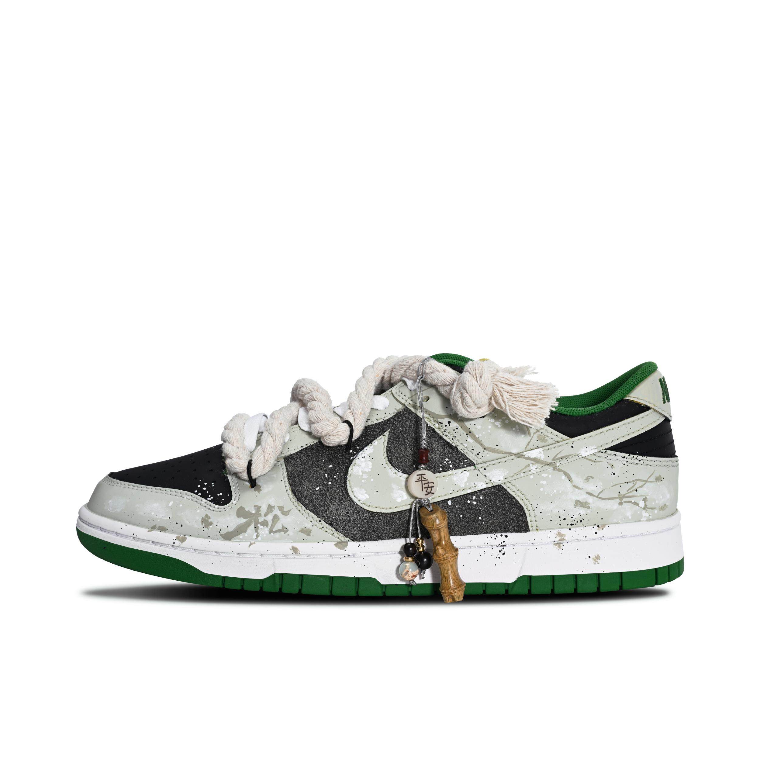 推荐商品：【定制球鞋】 Nike Dunk 板鞋 平跟系带防滑耐磨做旧高街简约百搭潮流复古美式 常青松